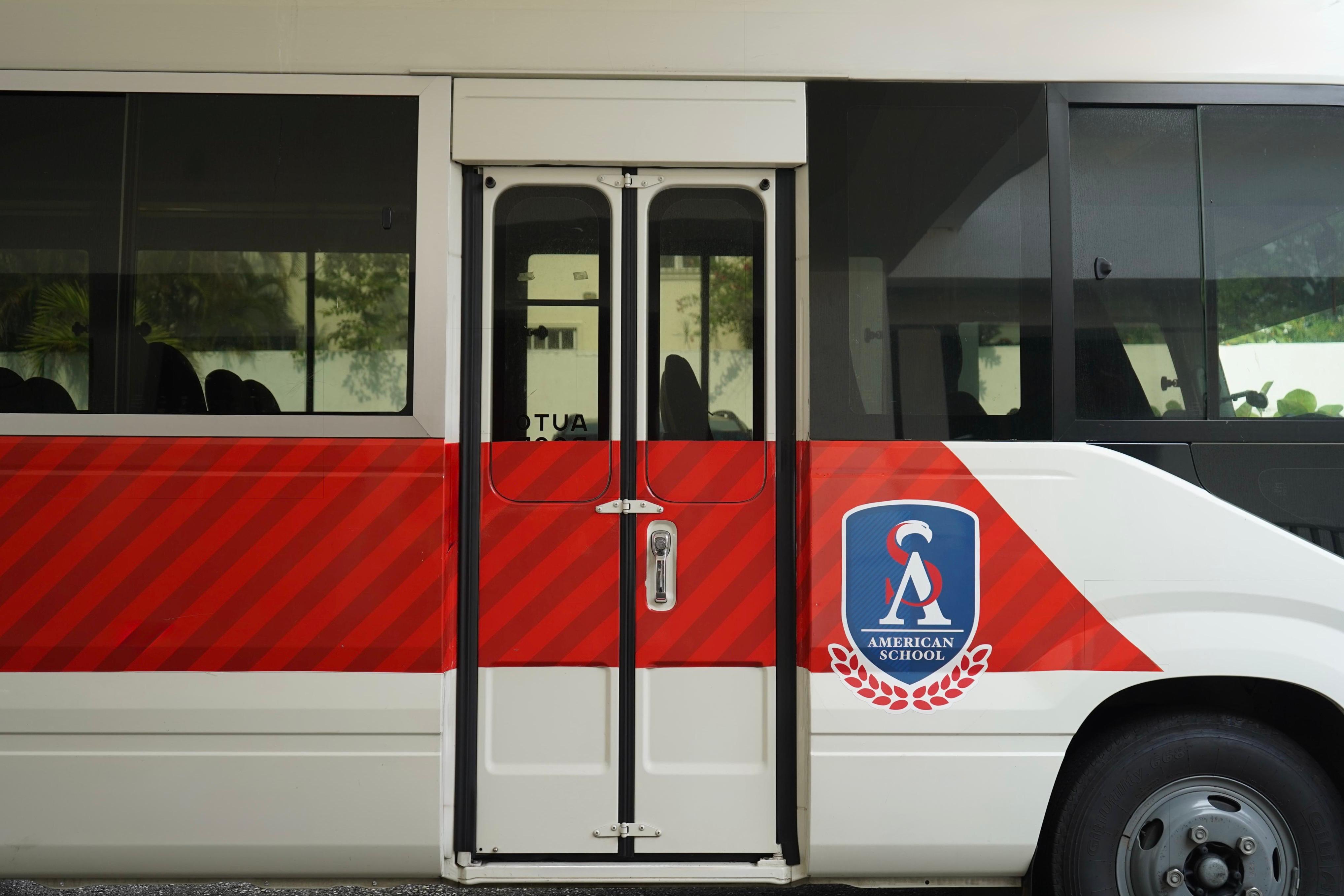 Autobús escolar de ASSD